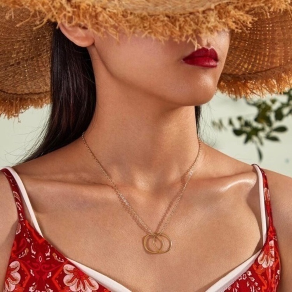 3/$30 💛 Double Loop Necklace